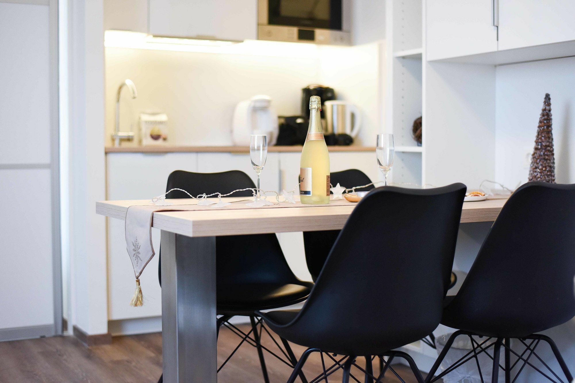 Apartment Schönbrunn Design By Ichbucheat